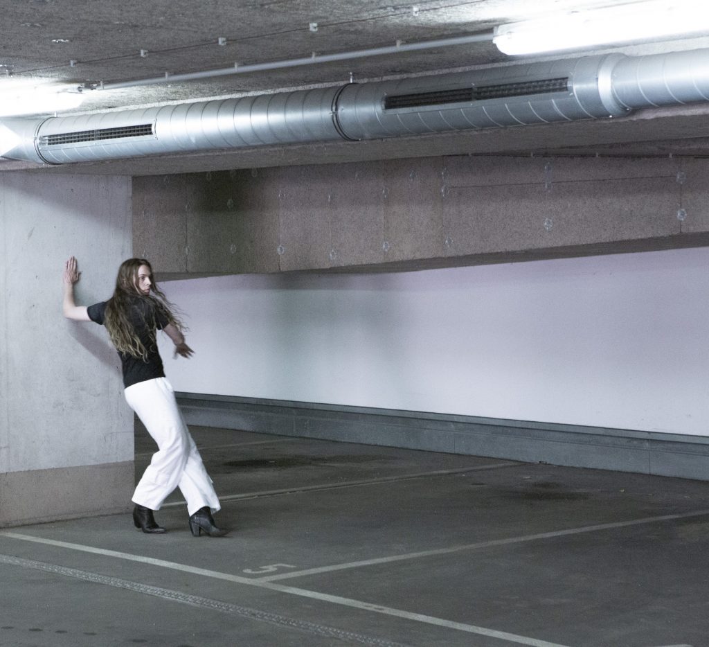 pillar 2024, performer Jon Olofsson Nordin, 48°09‘12.2“N11°34‘44.1“E, Photo Malte Lauer